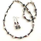 Black and White Gemstone Necklace - 25102N